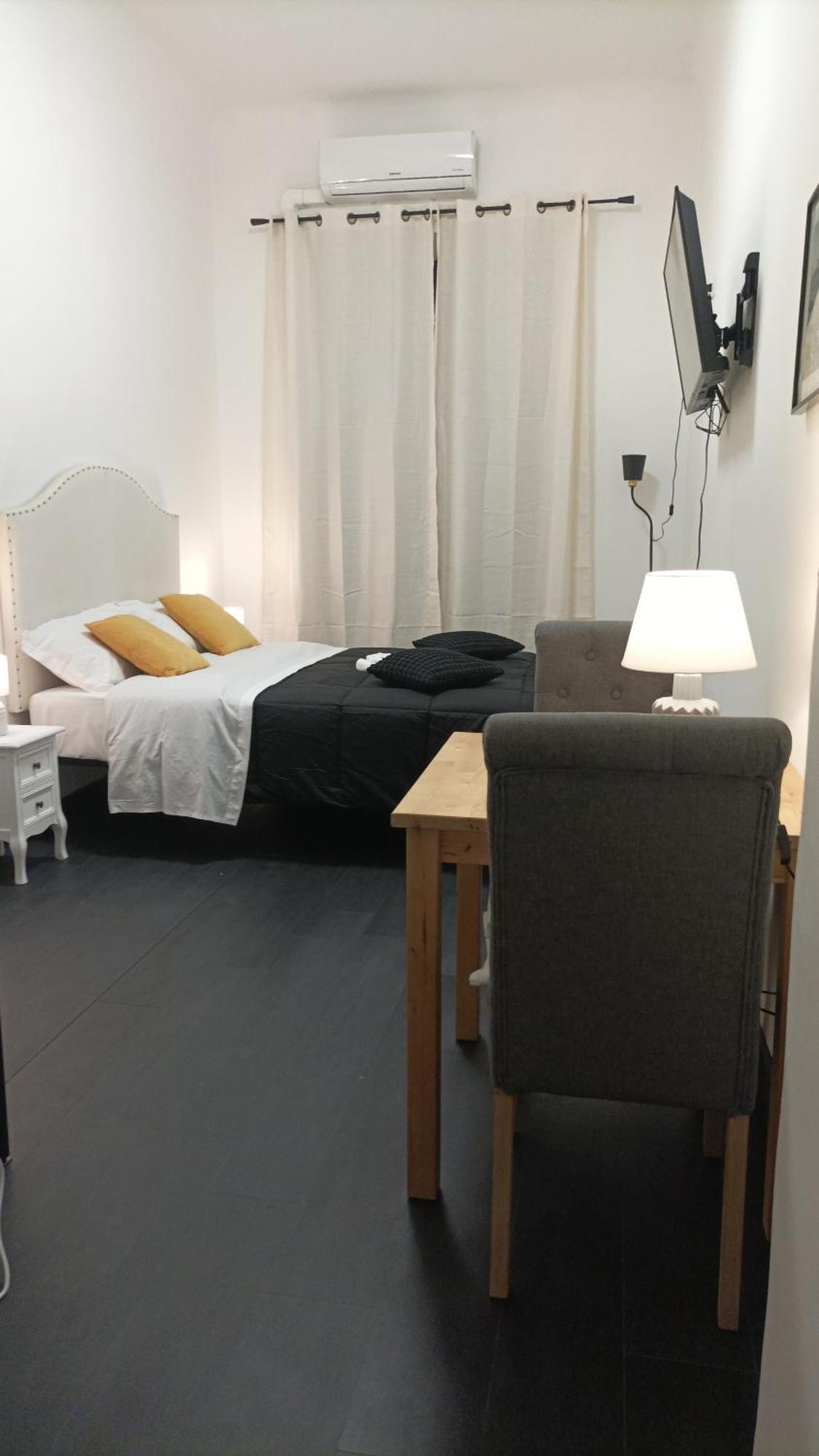 Little Appartaments Guest house